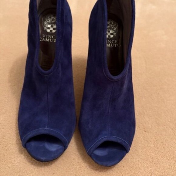 Vince Camuto Blue Suede Bootie 8 - Picture 2 of 6